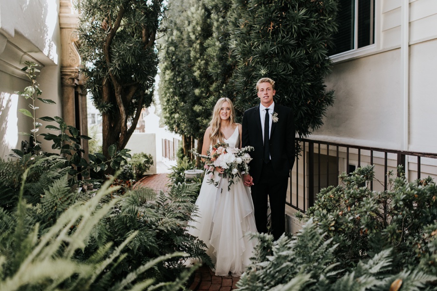romantic darlington house wedding, la jolla california, Bride and groom, historic home, garden, blonde bride, Layered vintage florals