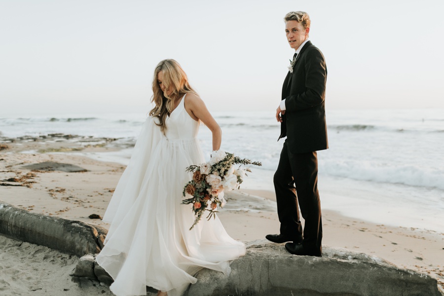 romantic darlington house wedding, la jolla california, bride on the beach, San Diego cliffs, Layered vintage florals