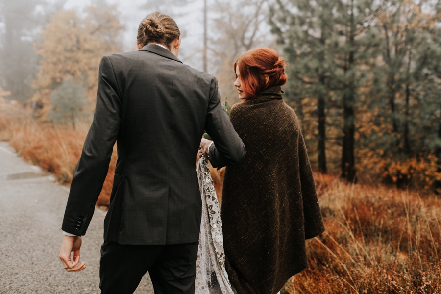 cozy fall wedding inspiration with a cute bride and groom in the forest